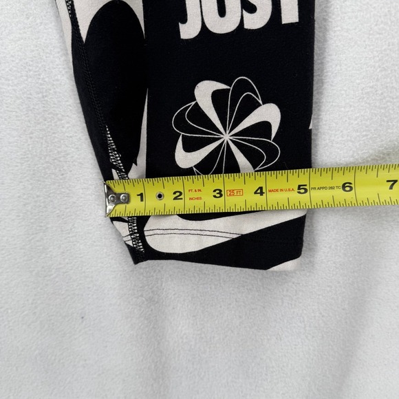 Nike Womens Leggings All Over Print Just Do It Black White XL AR3260 Leg A See - Picture 4 of 10